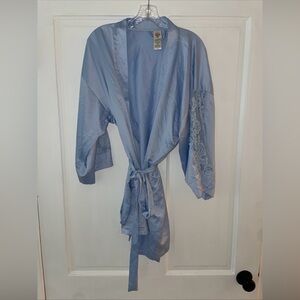 In Bloom by Jonquil Blue Satin Lace Robe Women’s M/L Short Tie Front